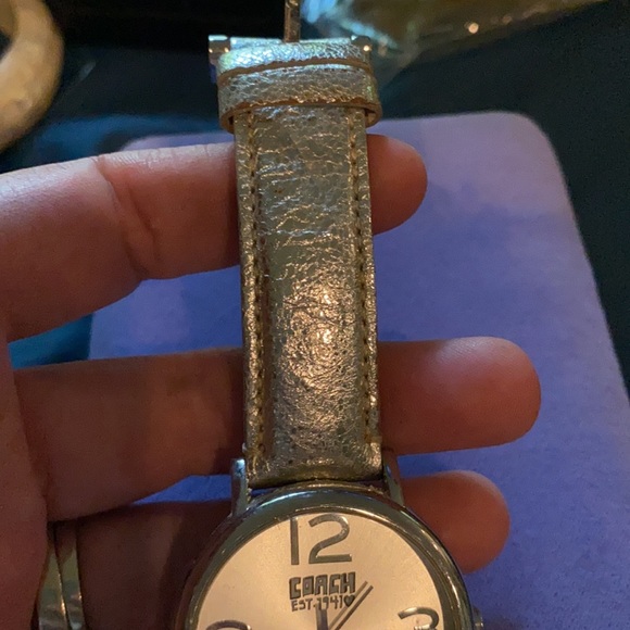 Coach watch - Picture 2 of 10